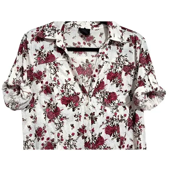 Torrid Rose Floral Button button Blouse Sz 0 Lightweight Casual Size 0 (12) - Picture 6 of 10